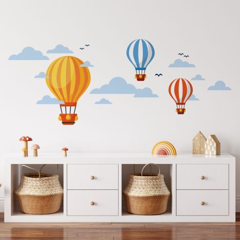 Décoration murale nuages et montgolfières - Stickers décoration enfant